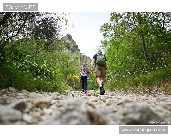 国际青少年户外挑战赛:提升野外生存能力与团队合作精神的全新探索 国际青少年户外挑战赛:提升野外生存能力与团队合作精神的全新探索